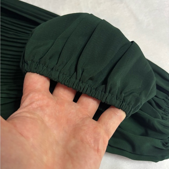 New Papillon Blanc Blouse Dark Green Emerald Top Long sleeve Pleated Size XS - Picture 11 of 11